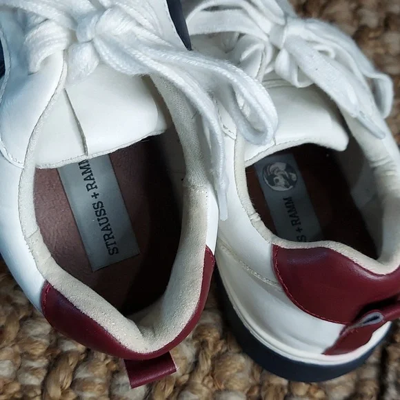 Strauss + Ramm Low Top Lace Up Sneaker/Tennis Shoe - Picture 4 of 10